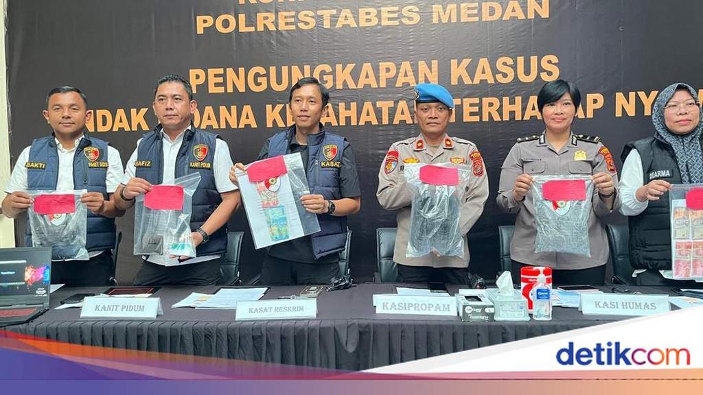 Garis polisi dipasang di lokasi kejadian perkara pemerasan bermodus kencan daring di Medan