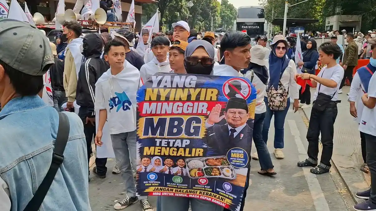 Aksi Relawan Makan Bergizi Gratis: 'Saya Butuh Pekerjaan Ini'
