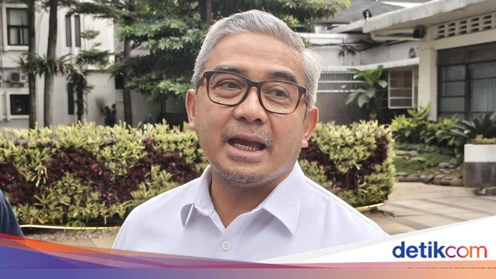 Farhan Ancam Pecat Pimpinan Faskes yang Tolak Pasien di Bandung
