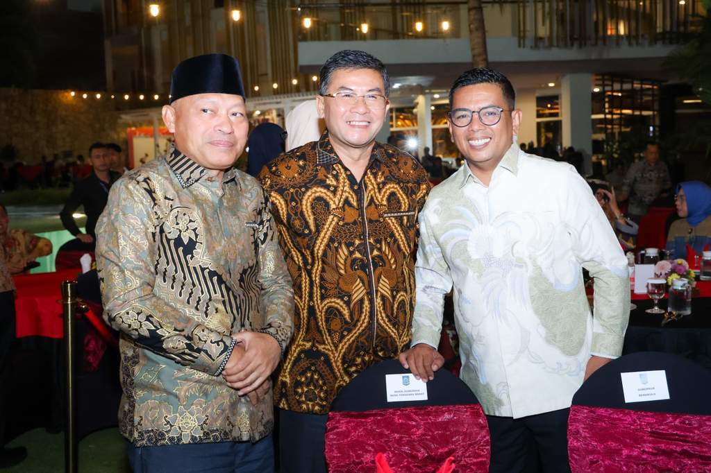 Gubernur Banten Andra Soni saat menghadiri Gala Dinner Raker APPSI di Hotel Aruna Senggigi Lombok
