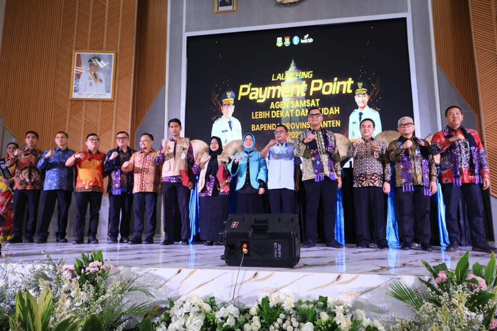Gubernur Banten Andra Soni meresmikan Payment Point Gerai Samsat di Tangerang