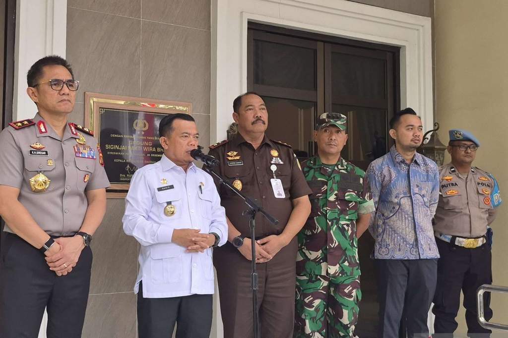 Gubernur Jambi Tawarkan Anggota Geng Motor Masuk Sekolah Rakyat