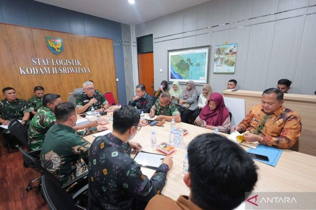 Kawasan bersejarah Benteng Kuto Besak di Palembang yang bersiap menghadapi proyek revitalisasi besar.