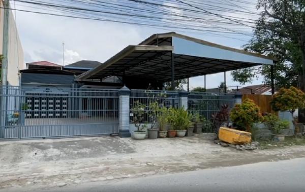 Rumah pribadi Bupati Langkat Syah Afandin di Medan tampak sepi setelah OTT KPK