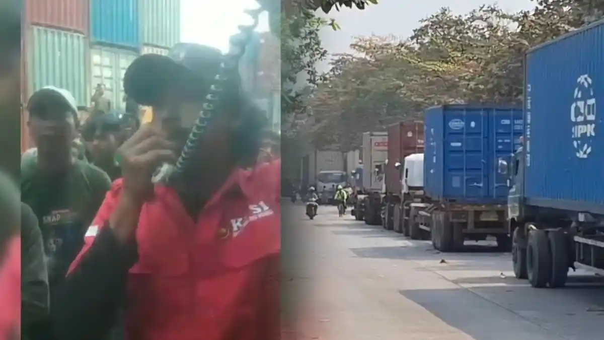 Ratusan truk logistik mengantre di depan pintu masuk Depo Kontainer GTM Marunda Jakarta Utara