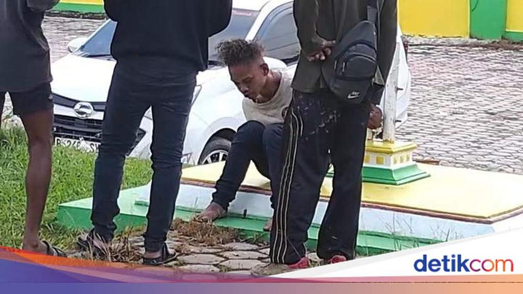 Rekaman CCTV elektronik dan transaksi agen tarik tunai ungkap kasus pencurian uang di rumah warga